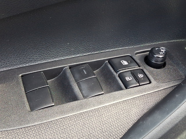 Used 2024 Toyota Corolla LE FWD image 25
