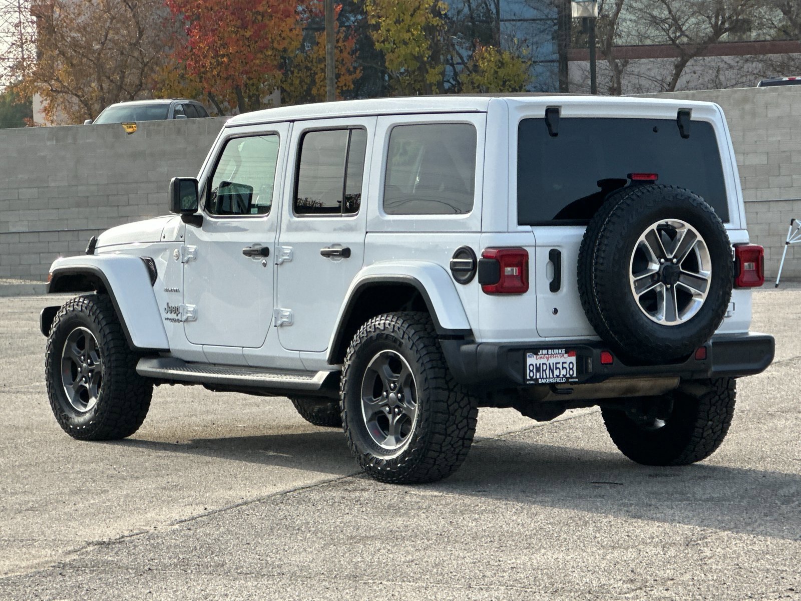 Used 2020 Jeep Wrangler Unlimited Sahara image 6