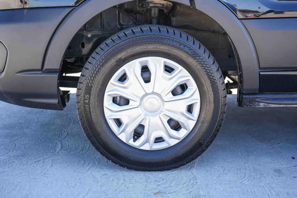 Certified 2025 Ford Transit 150 Low Roof RWD image 11