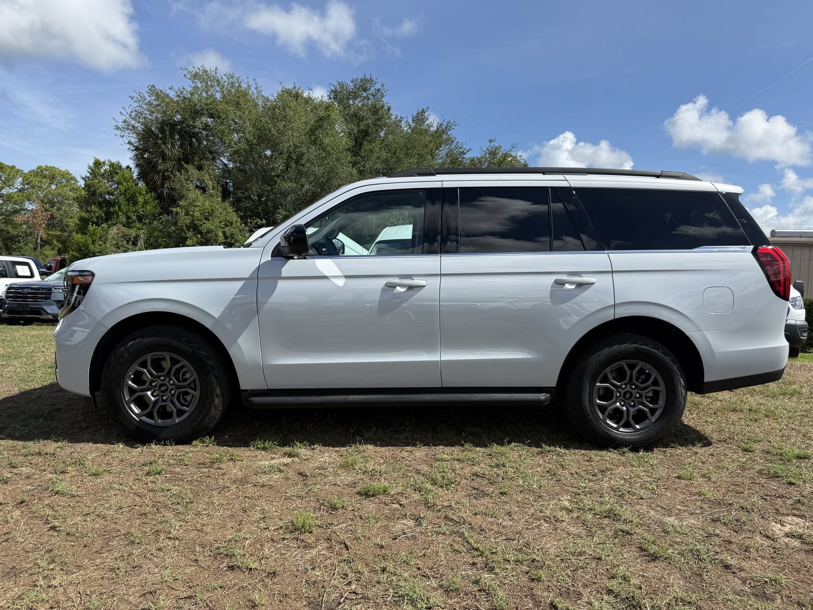 Certified 2025 Ford Expedition Active RWD image 8