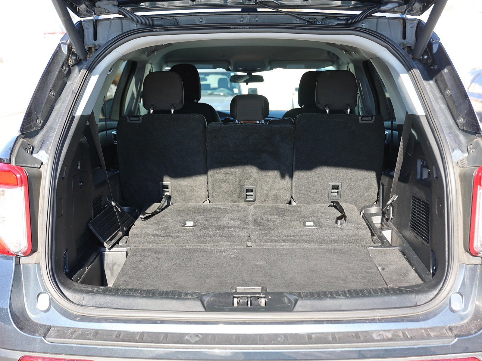 Certified 2023 Ford Explorer XLT image 13