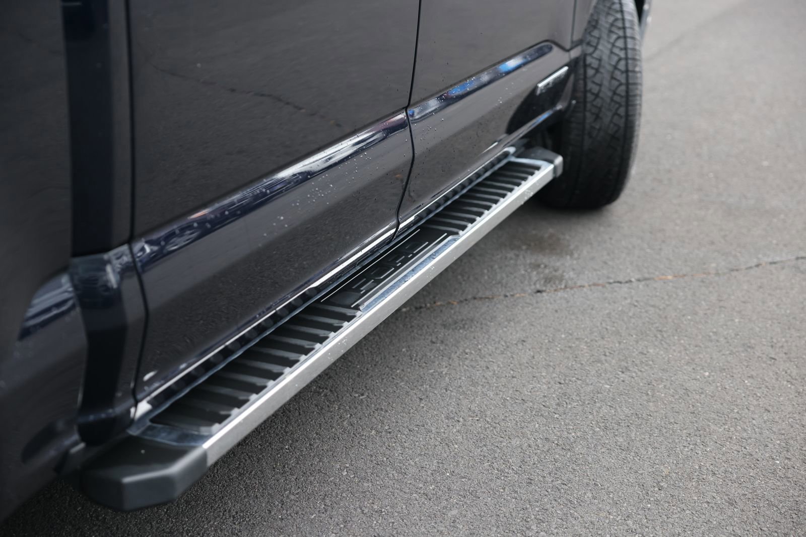 Certified 2023 Ford F150 Lariat w/ Equipment Group 502A High image 37