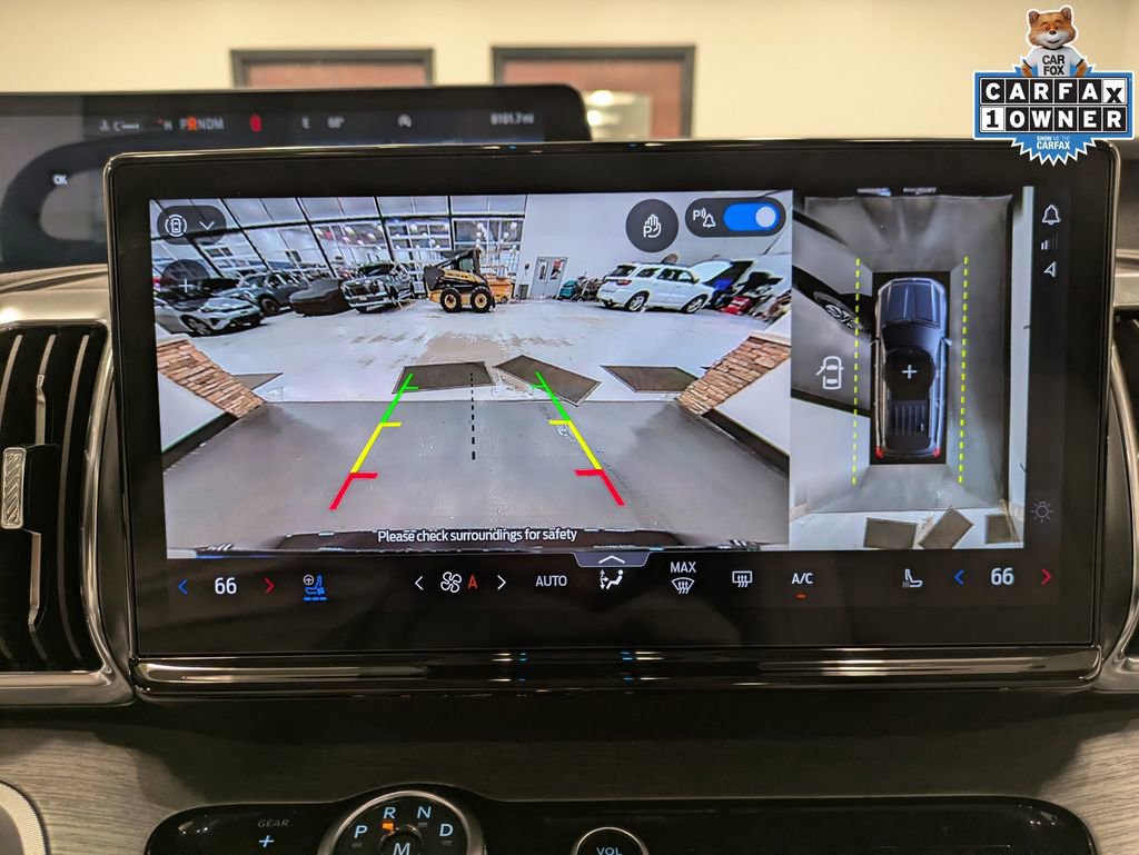 Certified 2025 Ford Expedition Platinum w/ Driver's Package image 16