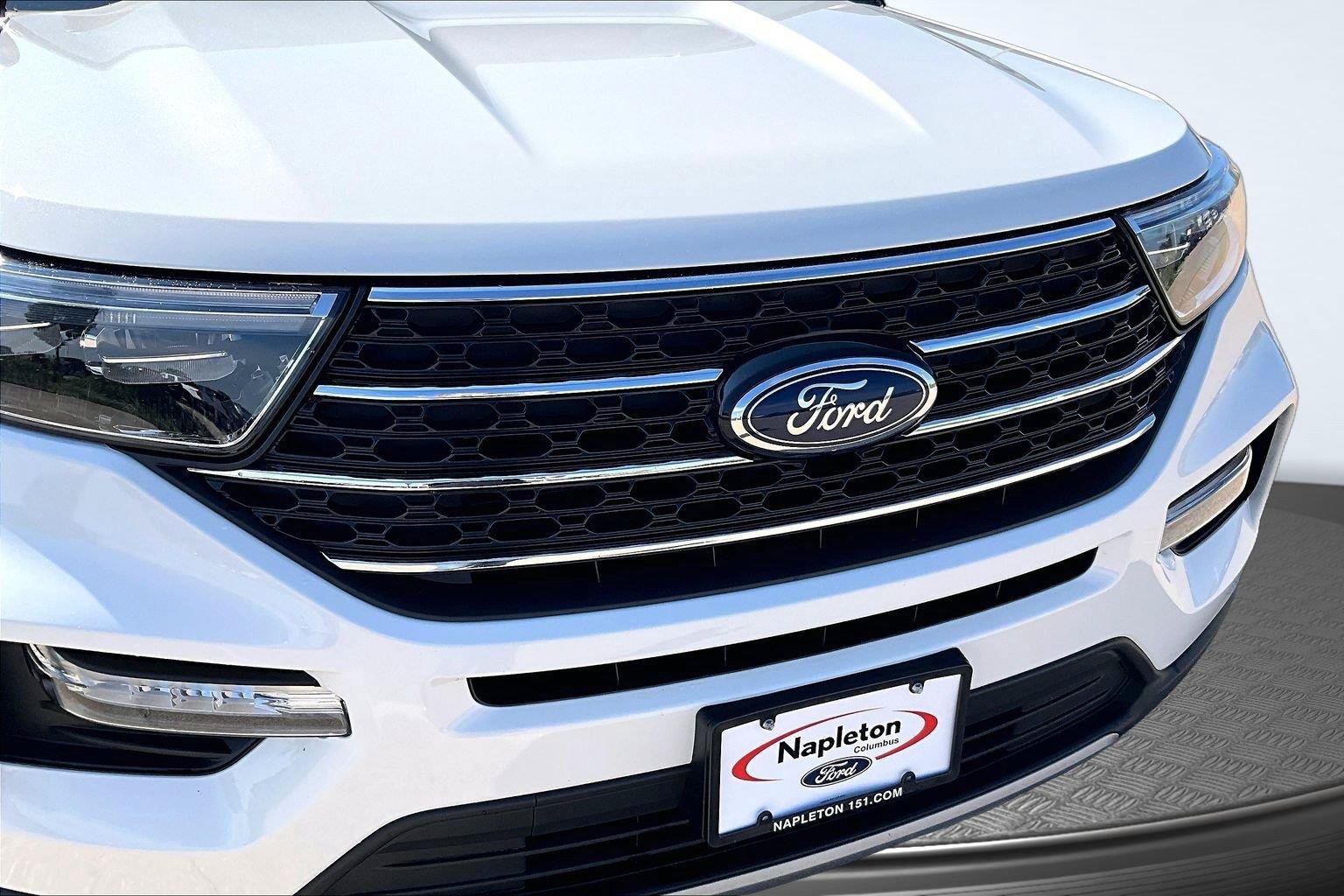 Certified 2023 Ford Explorer XLT w/ Equipment Group 202A AWD/4WD image 28