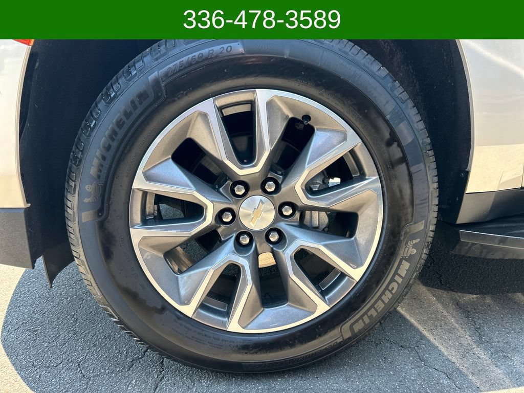 Used 2022 Chevrolet Tahoe LT w/ LT Signature Plus Package AWD/4WD image 22