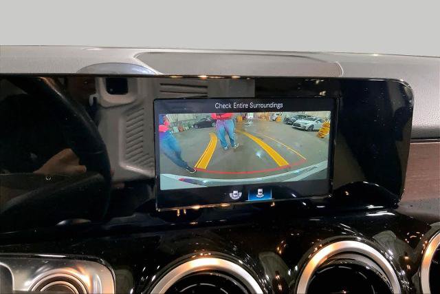 Used 2020 Mercedes-Benz GLB 250 4MATIC image 27