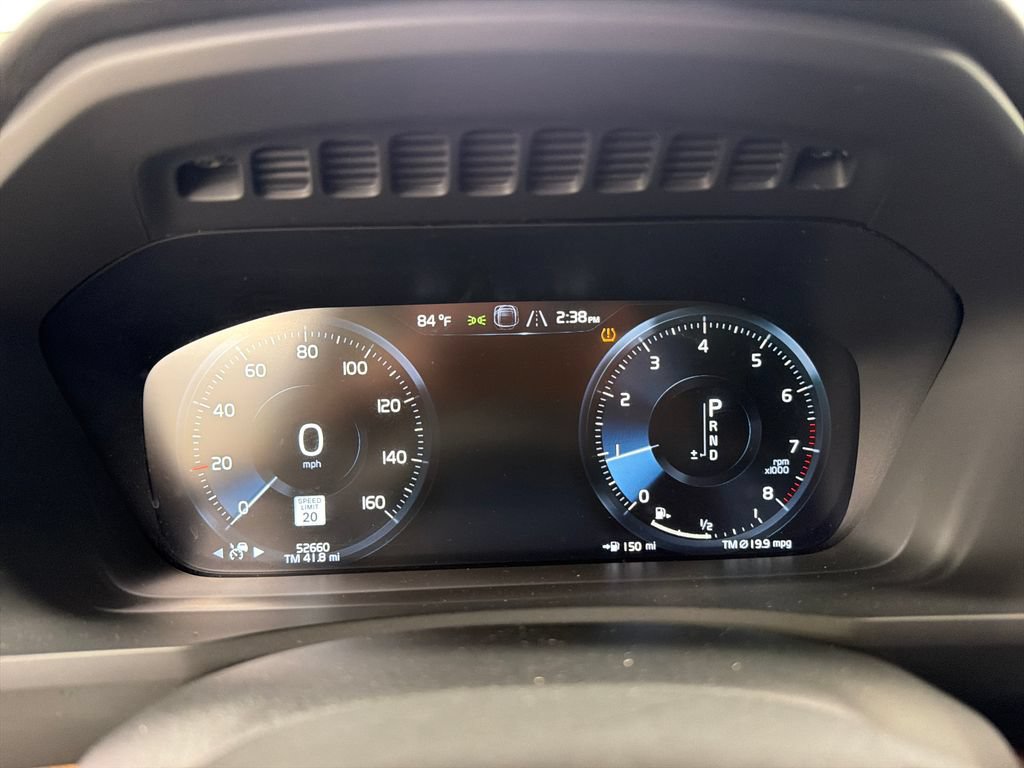 Used 2022 Volvo XC90 T6 Momentum w/ Advanced Package AWD/4WD image 24