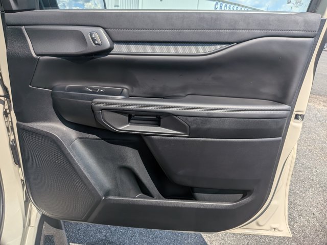 Certified 2025 Ford Ranger Raptor AWD/4WD image 34