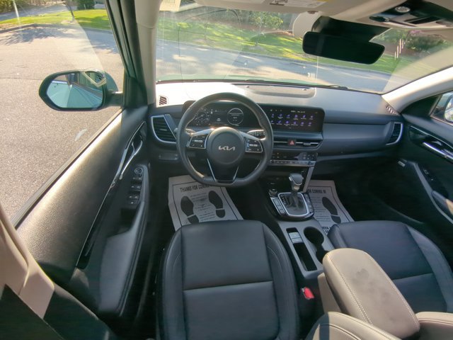 Used 2024 Kia Seltos SX w/ SX Sunroof Package AWD/4WD image 24