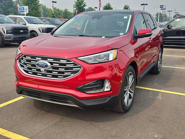 Certified 2024 Ford Edge Titanium w/ Equipment Group 301A AWD/4WD image 2