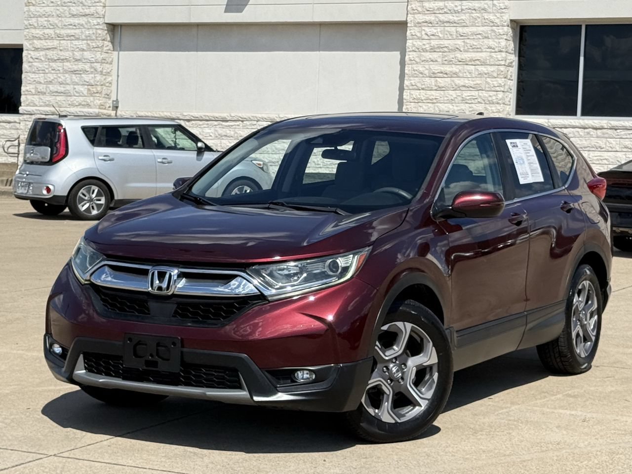 Used 2017 Honda CR-V EX image 2