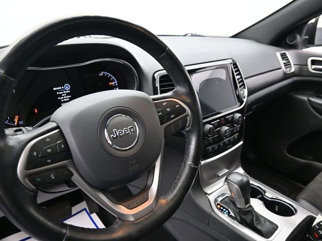 Used 2020 Jeep Grand Cherokee Altitude image 24
