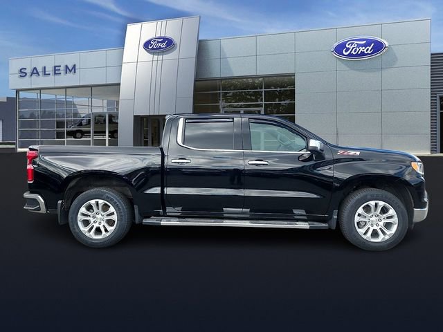 Used 2023 Chevrolet Silverado 1500 LTZ image 2