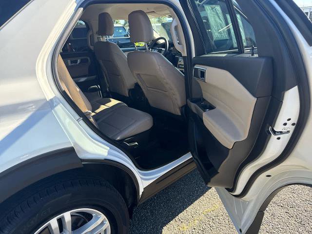 Certified 2023 Ford Explorer XLT w/ Equipment Group 202A image 10