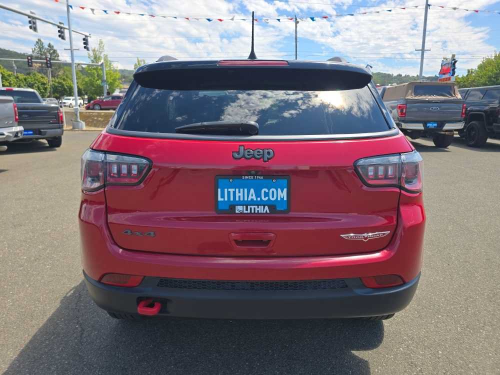 Used 2020 Jeep Compass Trailhawk AWD/4WD image 4