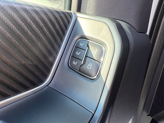 Certified 2025 Ford F150 Raptor AWD/4WD image 8
