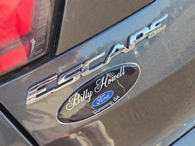 Certified 2018 Ford Escape SE w/ SE Sync 3 Package FWD image 33