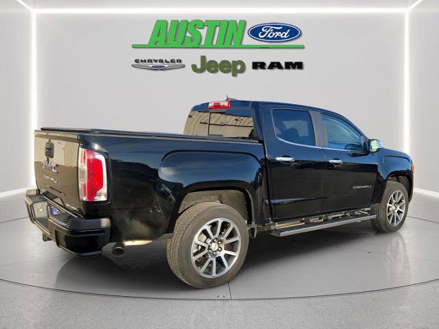 Used 2022 GMC Canyon Denali image 4