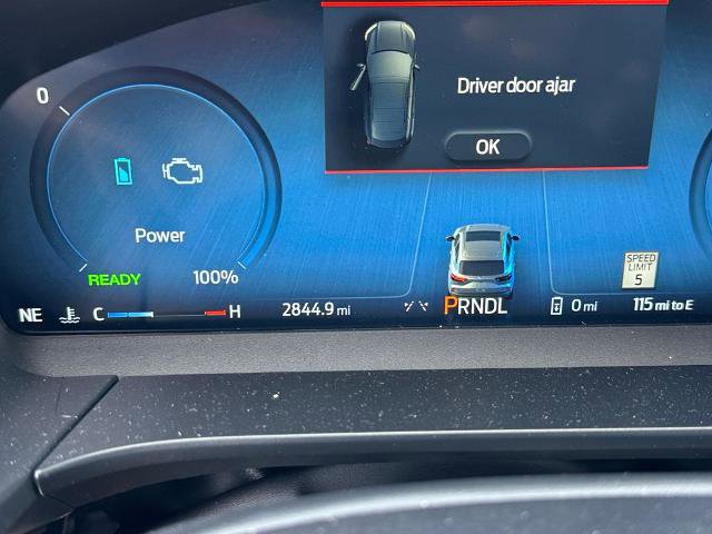 Certified 2025 Ford Escape SE w/ PHEV Premium Package image 25