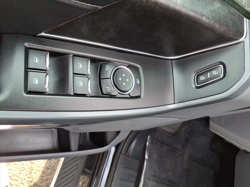 Certified 2023 Ford F150 XLT w/ Equipment Group 301A Mid AWD/4WD image 19
