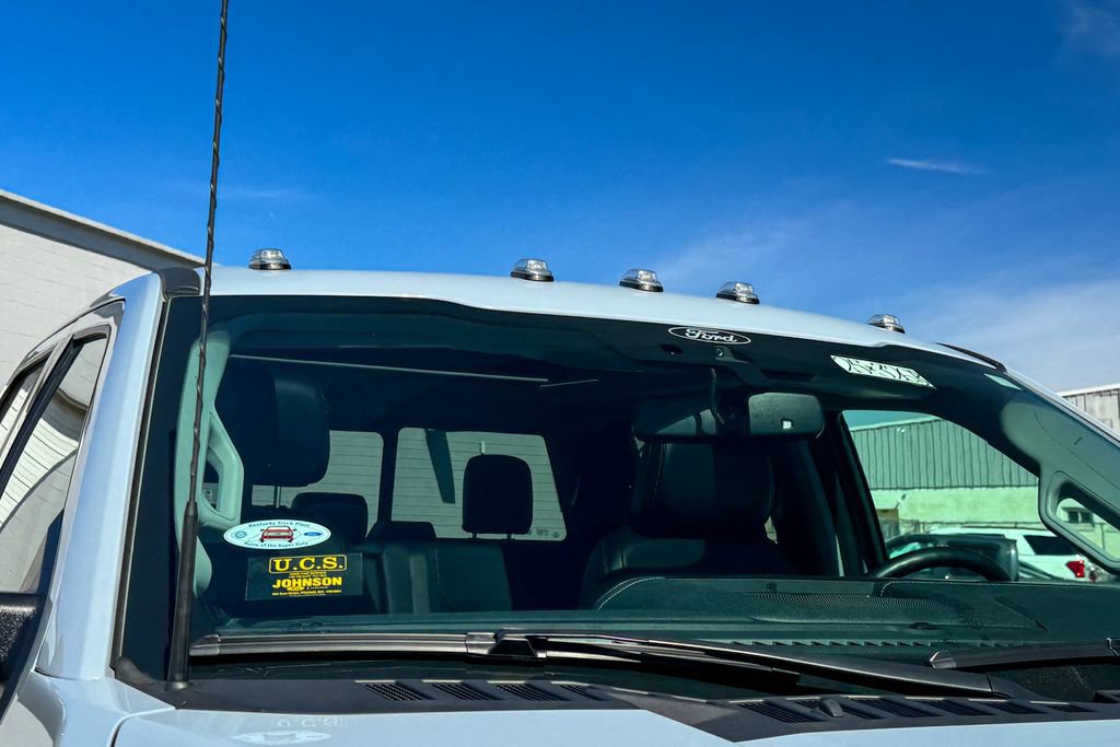 Certified 2024 Ford F250 Lariat w/ Black Appearance Package image 11