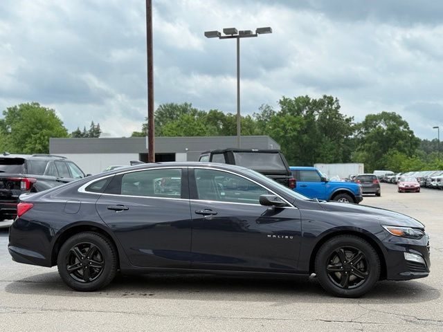 Used 2023 Chevrolet Malibu LT w/ Driver Confidence Package FWD image 34