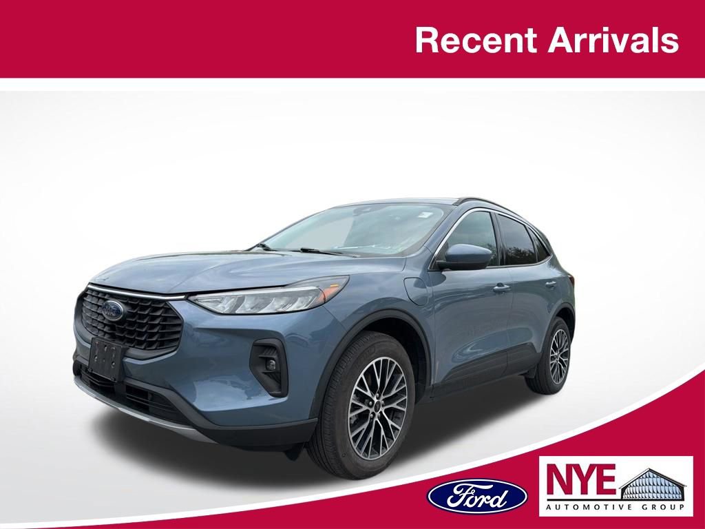 Certified 2024 Ford Escape SE