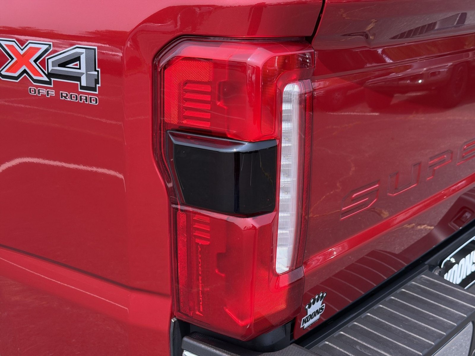 Certified 2024 Ford F350 Lariat w/ Chrome Package AWD/4WD image 18