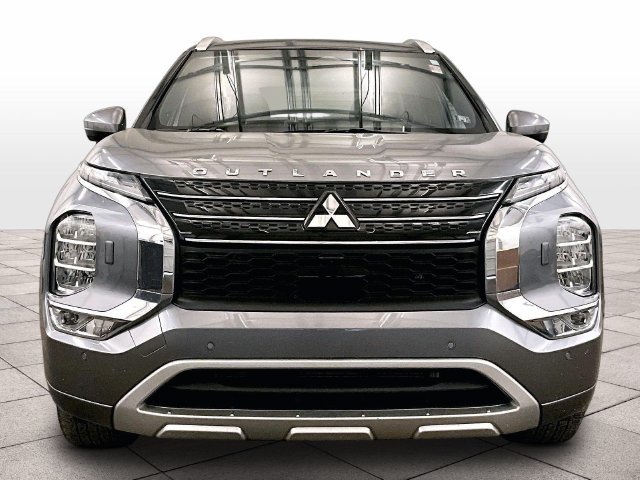 Used 2024 Mitsubishi Outlander SEL AWD/4WD image 3