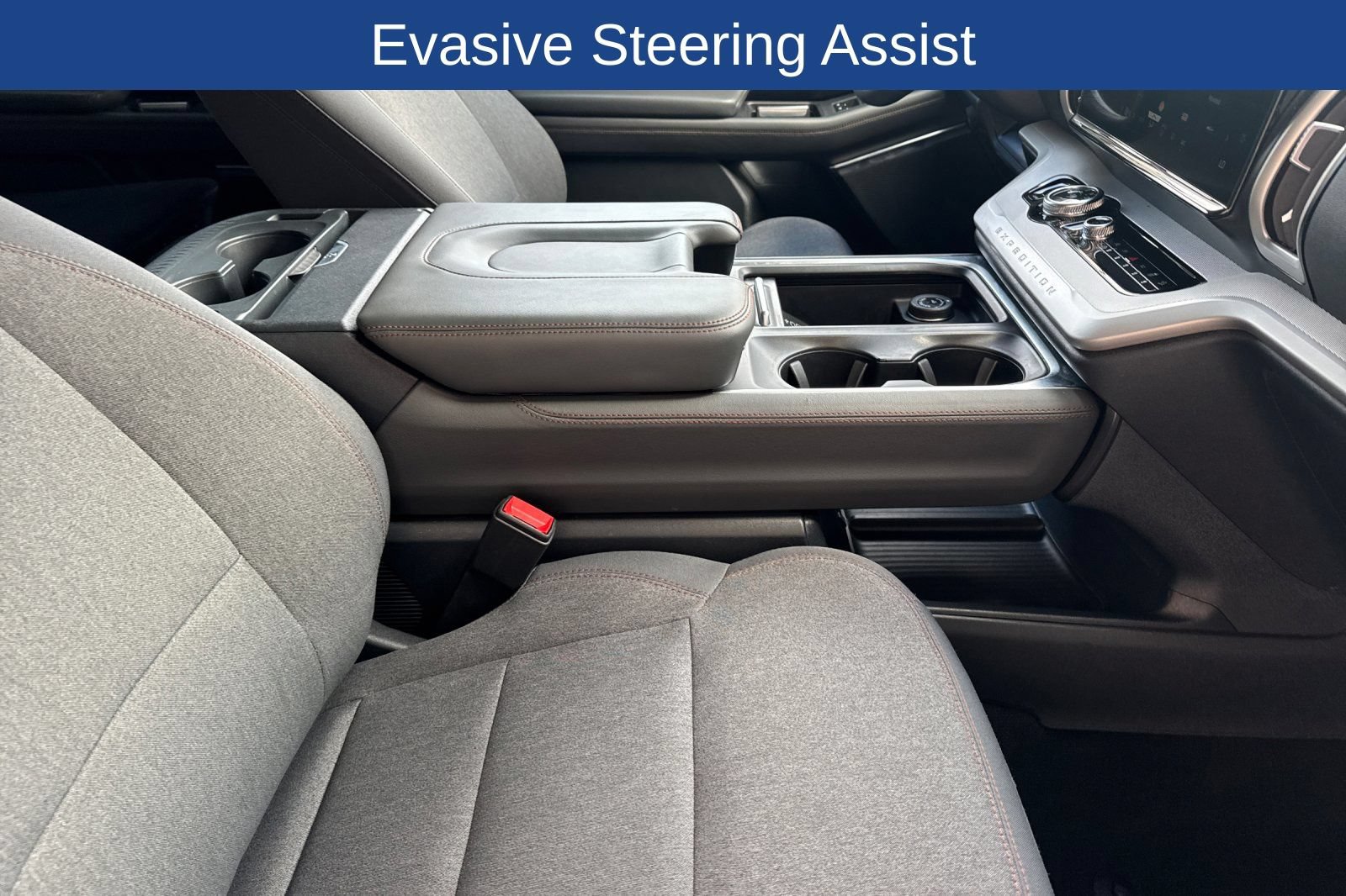 Certified 2025 Ford Expedition Active AWD/4WD image 21