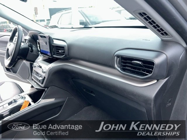 Certified 2022 Ford Explorer XLT w/ Equipment Group 202A image 37