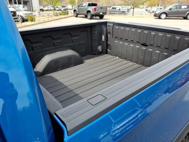 Used 2023 Chevrolet Silverado 1500 ZR2 w/ Technology Package image 21