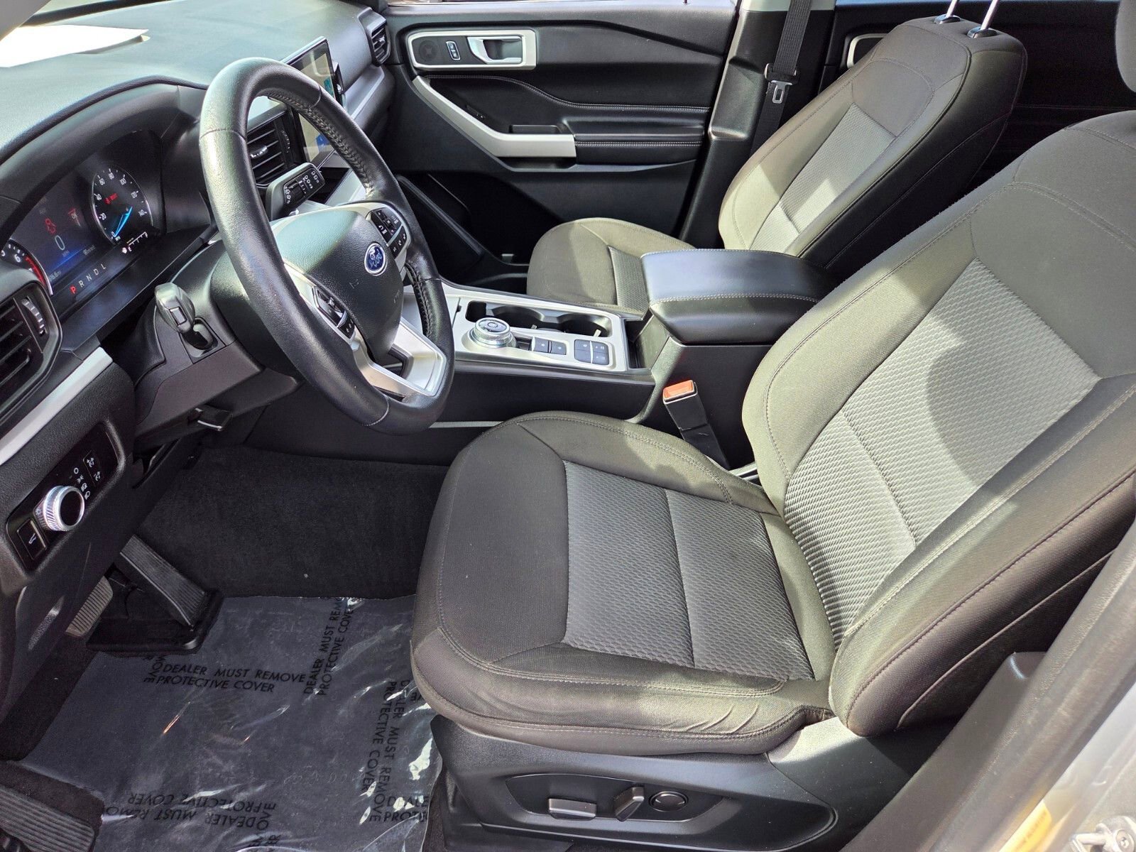 Certified 2023 Ford Explorer XLT RWD image 10