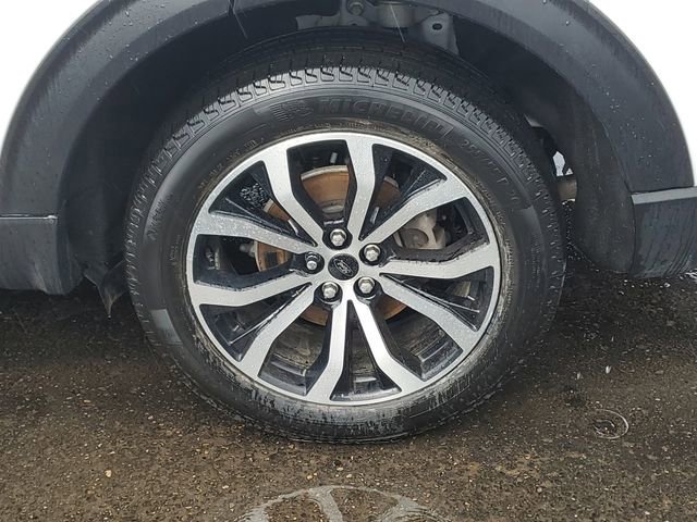 Certified 2024 Ford Explorer ST-Line w/ Class IV Trailer Tow Package AWD/4WD image 36