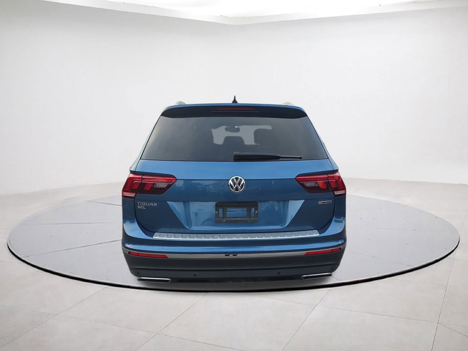Used 2019 Volkswagen Tiguan SEL w/ 3rd Row Seat Package image 6