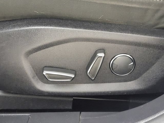 Certified 2017 Ford Fusion SE w/ Fusion SE Technology Package FWD image 15