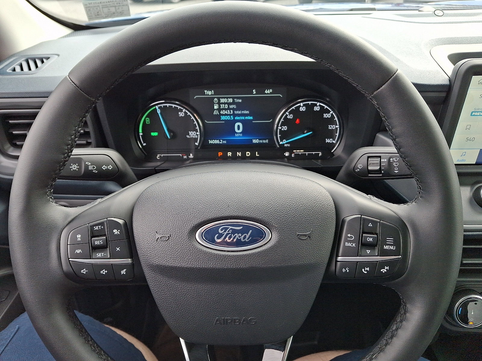Certified 2024 Ford Maverick Lariat w/ Black Appearance Package FWD image 18