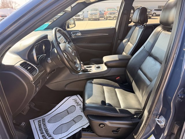 Used 2020 Jeep Grand Cherokee Limited AWD/4WD image 18