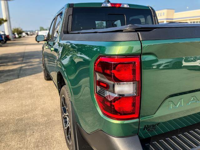 Certified 2025 Ford Maverick Lariat w/ 4K Tow Package AWD/4WD image 11