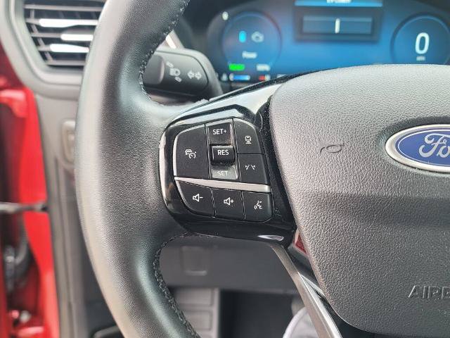 Certified 2023 Ford Escape Platinum AWD/4WD image 21