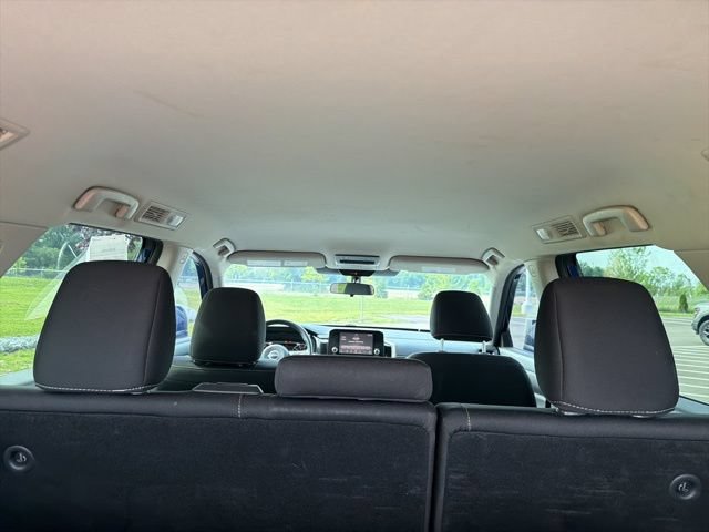 Used 2022 Nissan Pathfinder SV FWD image 15