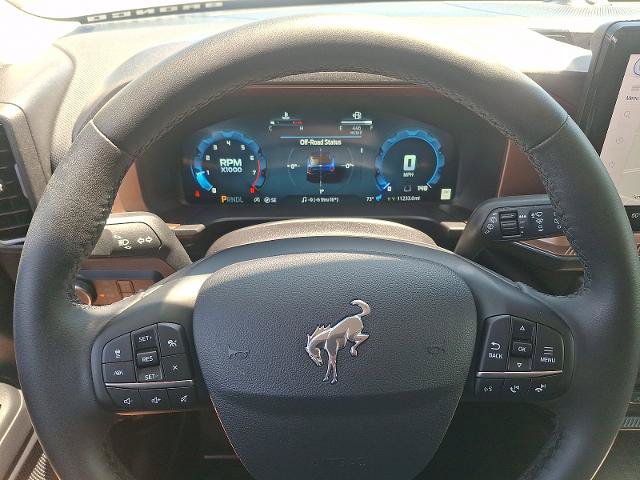 Certified 2025 Ford Bronco Sport Outer Banks w/ Outer Banks Tech Package+ AWD/4WD image 19