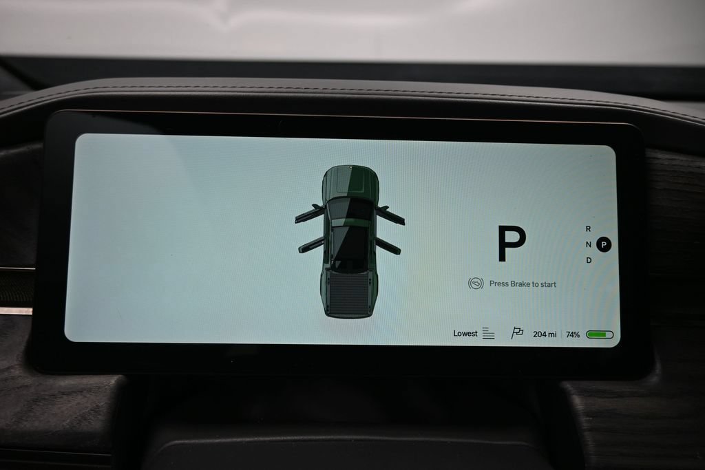 Used 2022 Rivian R1T Adventure AWD/4WD image 12