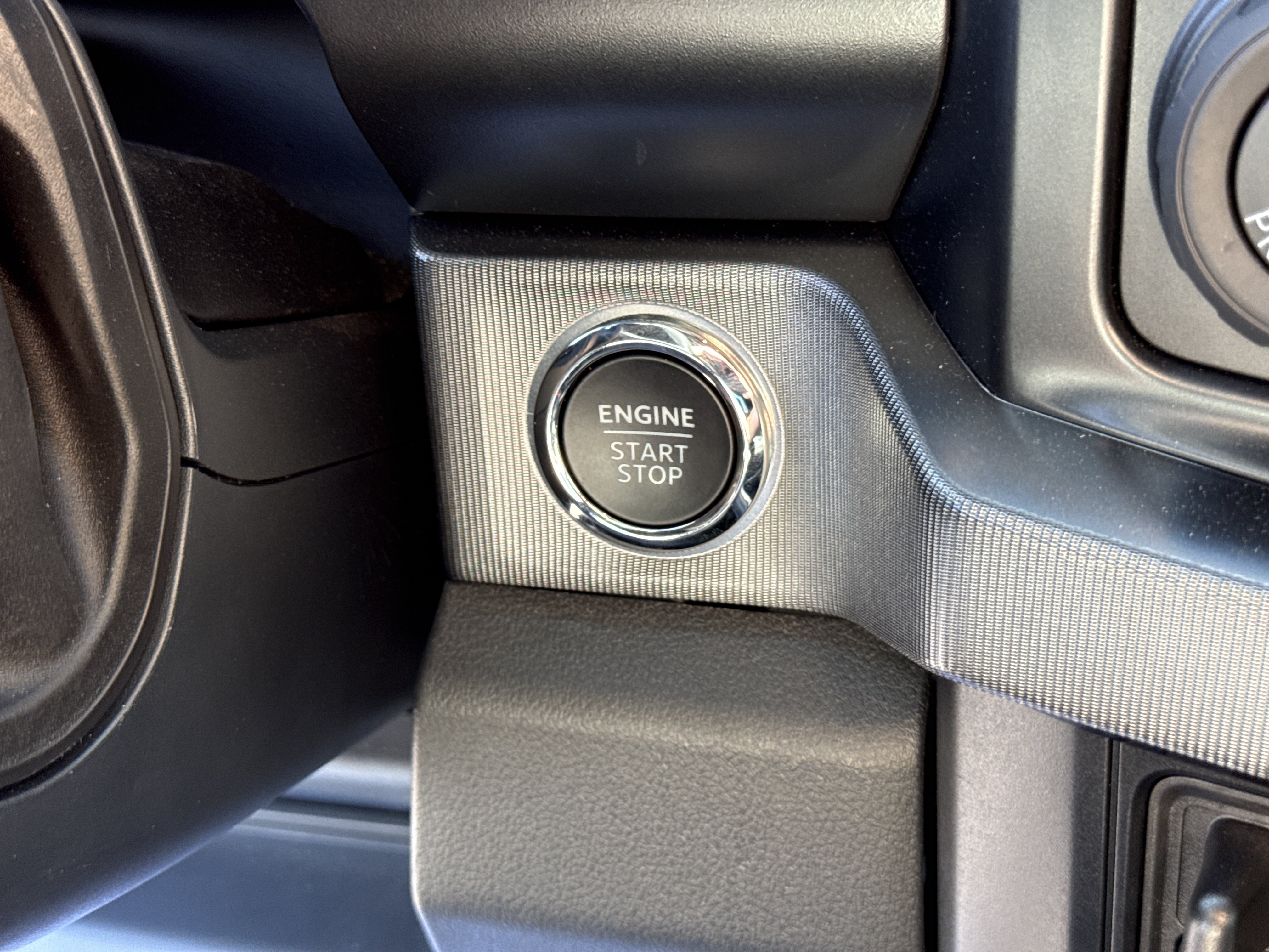 Certified 2025 Ford F250 Platinum AWD/4WD image 33