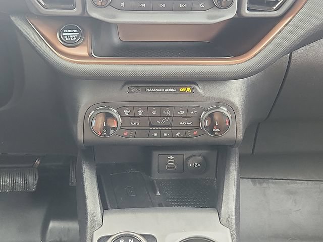 Certified 2024 Ford Bronco Sport Badlands w/ Premium Package AWD/4WD image 17