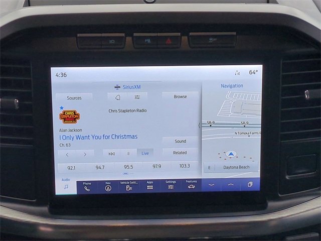 Certified 2022 Ford F150 Lariat w/ Equipment Group 502A High image 18