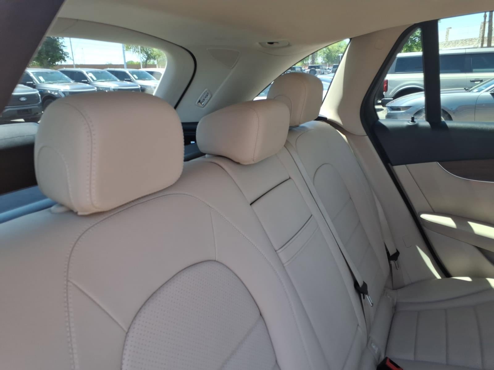 Used 2022 Mercedes-Benz GLC 300 image 15