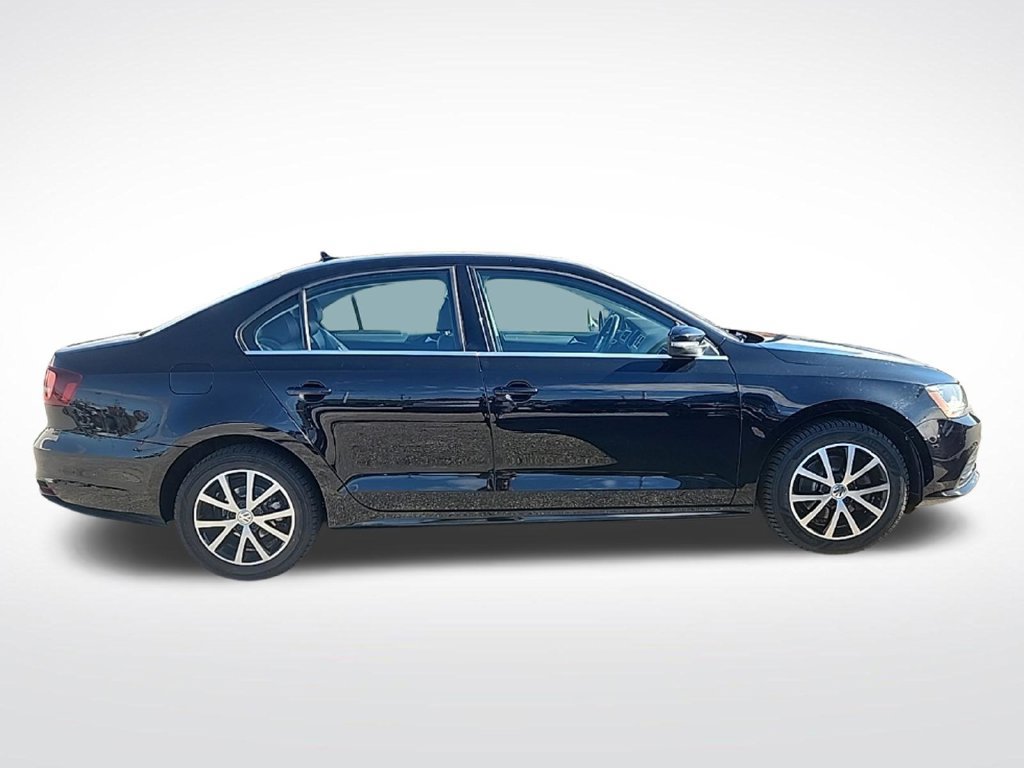 Used 2017 Volkswagen Jetta SE FWD image 8