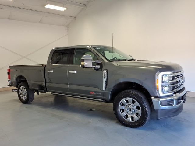 Certified 2023 Ford F350 Lariat w/ Lariat Ultimate Package AWD/4WD image 2