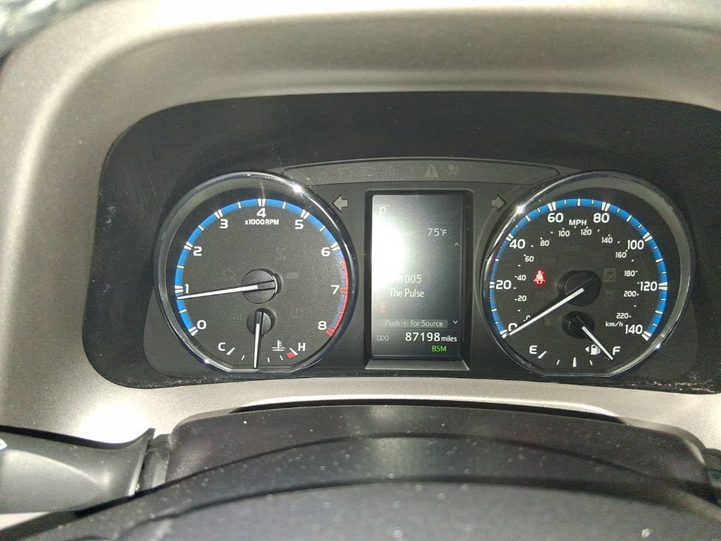Used 2018 Toyota RAV4 Limited w/ All Weather Liner Package AWD/4WD image 17
